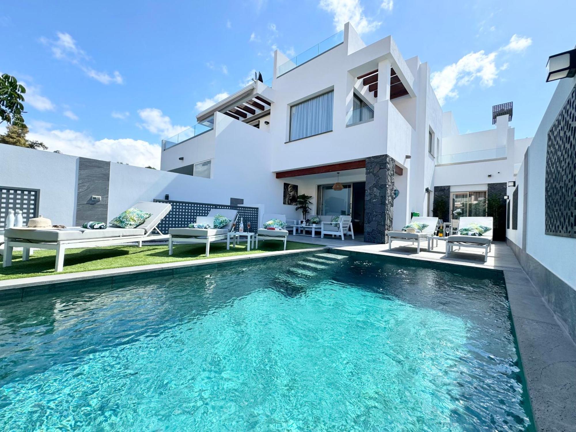 Welcome To Villa Bali A Luxurious Modern Getaway Los Cristianos  Exterior foto